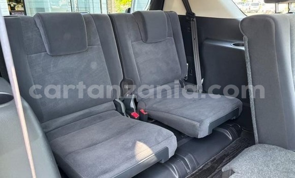 Nunua Ilio tumika Toyota Land Cruiser Prado Nyeusi Gari ndani ya Arusha nchini Arusha Nunua Ilio tumika Toyota Land Cruiser Prado Nyeusi Gari ndani ya Arusha nchini Arusha