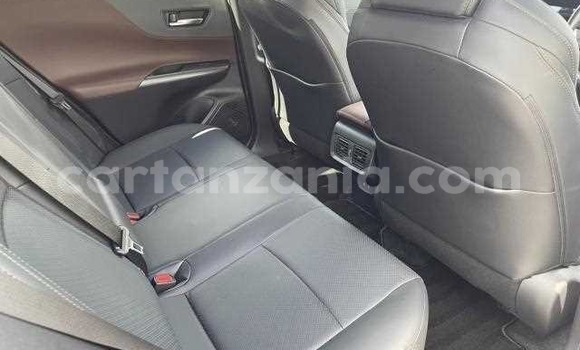 Nunua Ilio tumika Toyota Harrier Nyeupe Gari ndani ya Arusha nchini Arusha Nunua Ilio tumika Toyota Harrier Nyeupe Gari ndani ya Arusha nchini Arusha