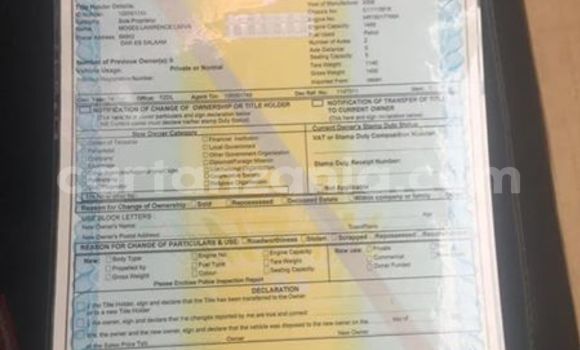 Nunua Ilio tumika Nissan Tiida Nyeupe Gari ndani ya Dar es Salaam nchini Dar es Salaam Nunua Ilio tumika Nissan Tiida Nyeupe Gari ndani ya Dar es Salaam nchini Dar es Salaam