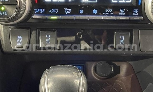 Nunua Ilio tumika Toyota RAV4 Nyeusi Gari ndani ya Arusha nchini Arusha Nunua Ilio tumika Toyota RAV4 Nyeusi Gari ndani ya Arusha nchini Arusha