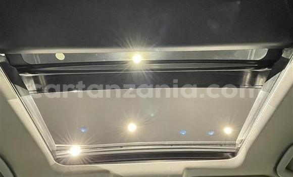 Nunua Ilio tumika Toyota RAV4 Nyeusi Gari ndani ya Arusha nchini Arusha Nunua Ilio tumika Toyota RAV4 Nyeusi Gari ndani ya Arusha nchini Arusha