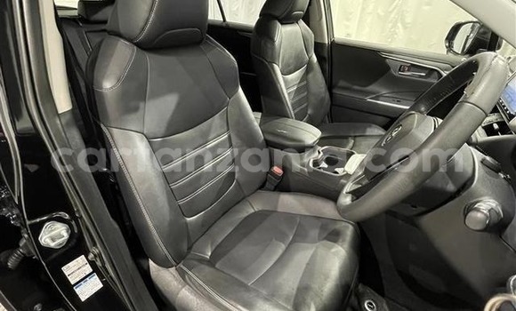 Nunua Ilio tumika Toyota RAV4 Nyeusi Gari ndani ya Arusha nchini Arusha Nunua Ilio tumika Toyota RAV4 Nyeusi Gari ndani ya Arusha nchini Arusha