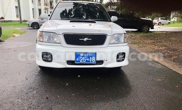 Nunua Ilio tumika Subaru Forester Nyeupe Gari ndani ya Dar es Salaam nchini Dar es Salaam Nunua Ilio tumika Subaru Forester Nyeupe Gari ndani ya Dar es Salaam nchini Dar es Salaam