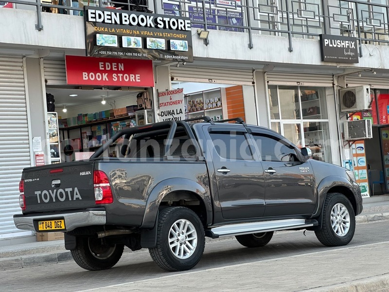 Big with watermark toyota hiluxe vigo dar es salaam dar es salaam 34373