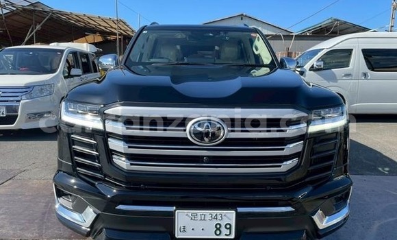 Nunua Ilio tumika Toyota Land Cruiser Nyeusi Gari ndani ya Arusha nchini Arusha Nunua Ilio tumika Toyota Land Cruiser Nyeusi Gari ndani ya Arusha nchini Arusha