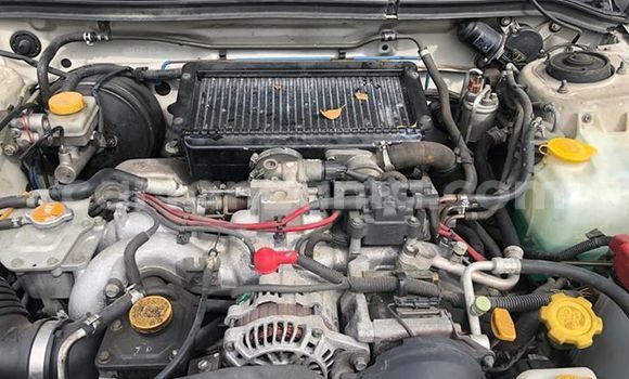 Nunua Ilio tumika Subaru Forester Nyeupe Gari ndani ya Dar es Salaam nchini Dar es Salaam Nunua Ilio tumika Subaru Forester Nyeupe Gari ndani ya Dar es Salaam nchini Dar es Salaam