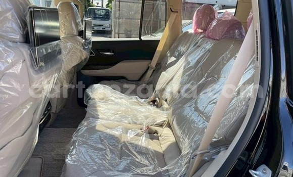Nunua Ilio tumika Toyota Land Cruiser Nyeusi Gari ndani ya Arusha nchini Arusha Nunua Ilio tumika Toyota Land Cruiser Nyeusi Gari ndani ya Arusha nchini Arusha