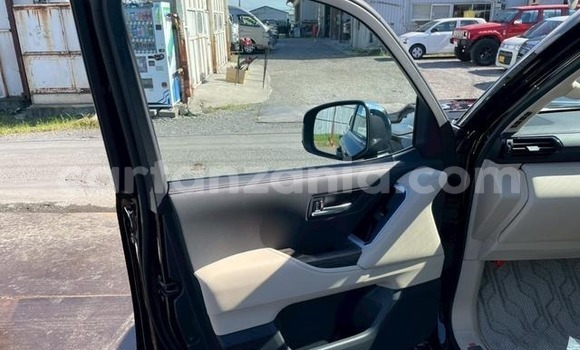 Nunua Ilio tumika Toyota Land Cruiser Nyeusi Gari ndani ya Arusha nchini Arusha Nunua Ilio tumika Toyota Land Cruiser Nyeusi Gari ndani ya Arusha nchini Arusha
