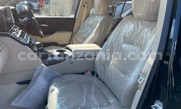Nunua Ilio tumika Toyota Land Cruiser Nyeusi Gari ndani ya Arusha nchini Arusha Nunua Ilio tumika Toyota Land Cruiser Nyeusi Gari ndani ya Arusha nchini Arusha