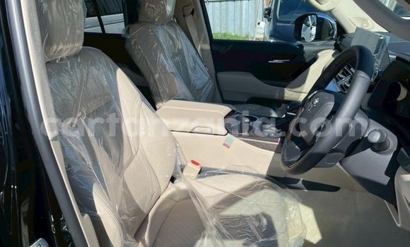 Nunua Ilio tumika Toyota Land Cruiser Nyeusi Gari ndani ya Arusha nchini Arusha Nunua Ilio tumika Toyota Land Cruiser Nyeusi Gari ndani ya Arusha nchini Arusha