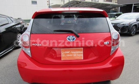 Nunua Ilio tumika Toyota Aqua Nyekundu Gari ndani ya Arusha nchini Arusha Nunua Ilio tumika Toyota Aqua Nyekundu Gari ndani ya Arusha nchini Arusha