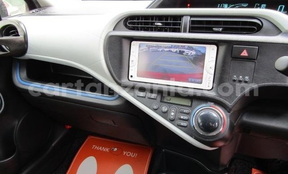 Nunua Ilio tumika Toyota Aqua Nyekundu Gari ndani ya Arusha nchini Arusha Nunua Ilio tumika Toyota Aqua Nyekundu Gari ndani ya Arusha nchini Arusha