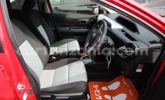 Nunua Ilio tumika Toyota Aqua Nyekundu Gari ndani ya Arusha nchini Arusha Nunua Ilio tumika Toyota Aqua Nyekundu Gari ndani ya Arusha nchini Arusha