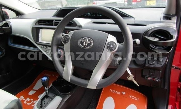 Nunua Ilio tumika Toyota Aqua Nyekundu Gari ndani ya Arusha nchini Arusha Nunua Ilio tumika Toyota Aqua Nyekundu Gari ndani ya Arusha nchini Arusha