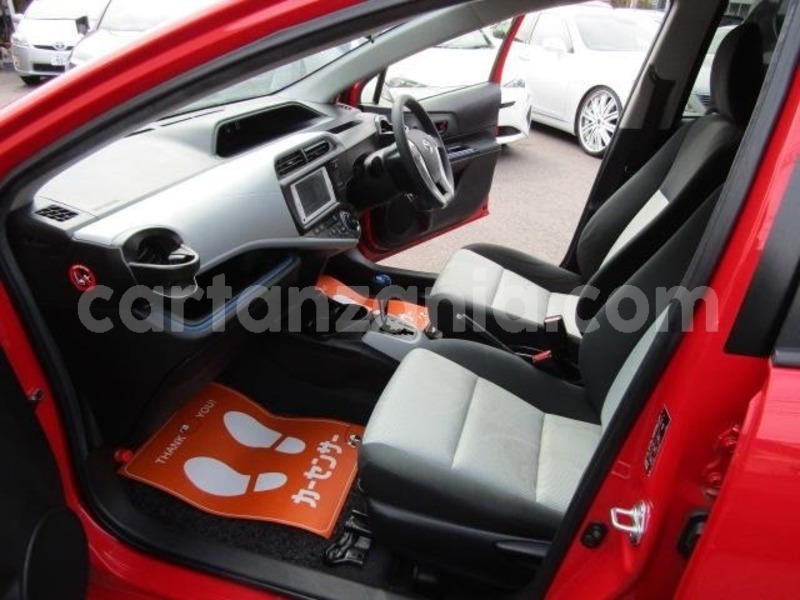 Big with watermark toyota aqua arusha arusha 34376