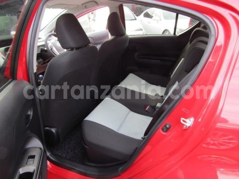 Big with watermark toyota aqua arusha arusha 34376