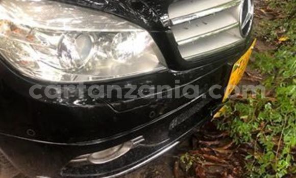 Nunua Ilio tumika Mercedes‒Benz E–Class Nyeusi Gari ndani ya Dar es Salaam nchini Dar es Salaam Nunua Ilio tumika Mercedes‒Benz E–Class Nyeusi Gari ndani ya Dar es Salaam nchini Dar es Salaam