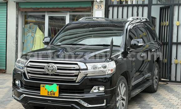 Buy Used Toyota Land Cruiser Black Car in Dar es Salaam in Dar es Salaam Buy Used Toyota Land Cruiser Black Car in Dar es Salaam in Dar es Salaam