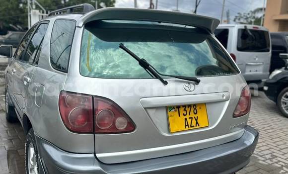 Nunua Ilio tumika Toyota Harrier Fedha Gari ndani ya Dar es Salaam nchini Dar es Salaam Nunua Ilio tumika Toyota Harrier Fedha Gari ndani ya Dar es Salaam nchini Dar es Salaam