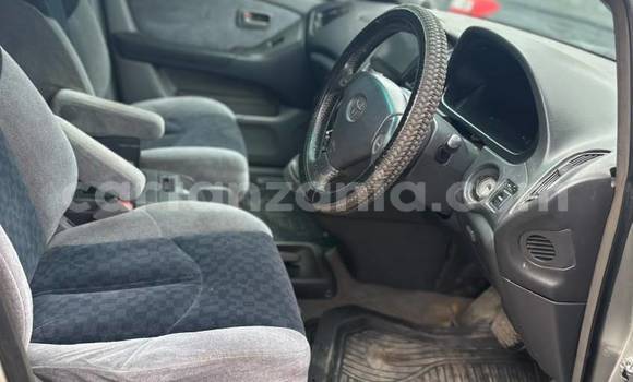 Nunua Ilio tumika Toyota Harrier Fedha Gari ndani ya Dar es Salaam nchini Dar es Salaam Nunua Ilio tumika Toyota Harrier Fedha Gari ndani ya Dar es Salaam nchini Dar es Salaam