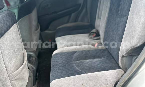 Nunua Ilio tumika Toyota Harrier Fedha Gari ndani ya Dar es Salaam nchini Dar es Salaam Nunua Ilio tumika Toyota Harrier Fedha Gari ndani ya Dar es Salaam nchini Dar es Salaam