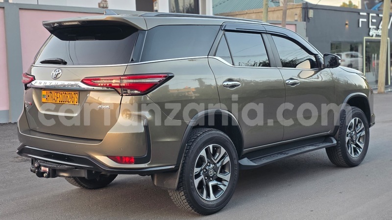 Big with watermark toyota fortuner dar es salaam ilala 34402