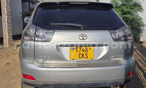 Buy Used Toyota Harrier Silver Car in Geita in Geita