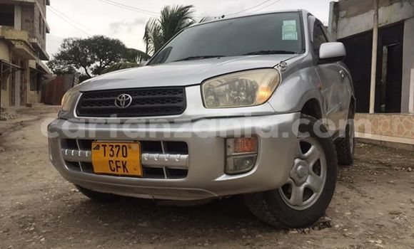 Buy Used Toyota RAV4 Silver Car in Dar es Salaam in Dar es Salaam Buy Used Toyota RAV4 Silver Car in Dar es Salaam in Dar es Salaam