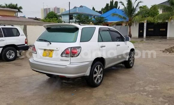 Buy Used Toyota Harrier White Car in Dar es Salaam in Dar es Salaam Buy Used Toyota Harrier White Car in Dar es Salaam in Dar es Salaam