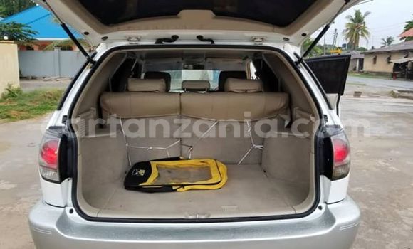 Buy Used Toyota Harrier White Car in Dar es Salaam in Dar es Salaam Buy Used Toyota Harrier White Car in Dar es Salaam in Dar es Salaam