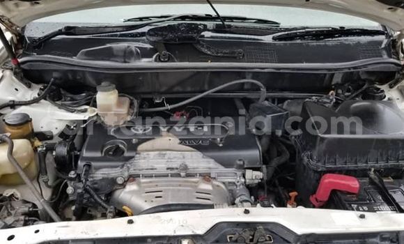 Buy Used Toyota Harrier White Car in Dar es Salaam in Dar es Salaam Buy Used Toyota Harrier White Car in Dar es Salaam in Dar es Salaam