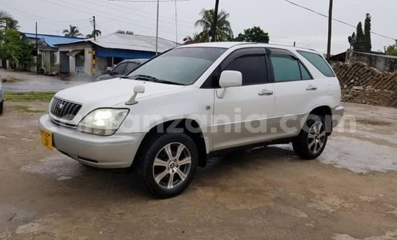 Buy Used Toyota Harrier White Car in Dar es Salaam in Dar es Salaam Buy Used Toyota Harrier White Car in Dar es Salaam in Dar es Salaam