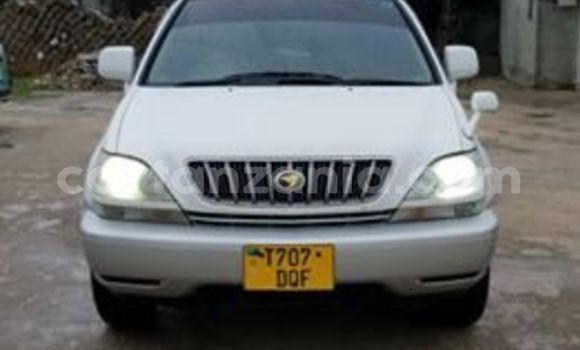 Buy Used Toyota Harrier White Car in Dar es Salaam in Dar es Salaam Buy Used Toyota Harrier White Car in Dar es Salaam in Dar es Salaam
