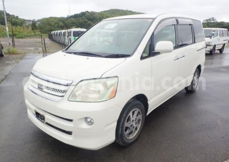 Big with watermark toyota noah arusha arusha 34447
