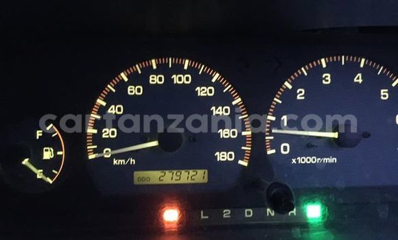 Buy Used Toyota Noah White Car in Dar es Salaam in Dar es Salaam Buy Used Toyota Noah White Car in Dar es Salaam in Dar es Salaam