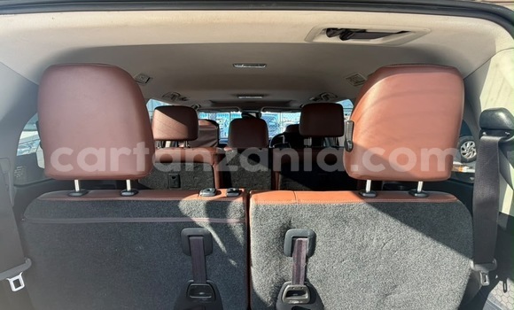 Buy Import Toyota Land Cruiser Beige Car in Dar es Salaam in Dar es Salaam Buy Import Toyota Land Cruiser Beige Car in Dar es Salaam in Dar es Salaam