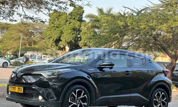 Buy Used Toyota C-HR Black Car in Dar es Salaam in Dar es Salaam Buy Used Toyota C-HR Black Car in Dar es Salaam in Dar es Salaam