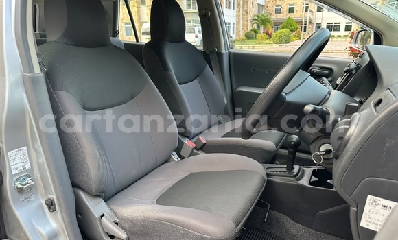 Buy Import Nissan AD Silver Car in Dar es Salaam in Dar es Salaam Buy Import Nissan AD Silver Car in Dar es Salaam in Dar es Salaam