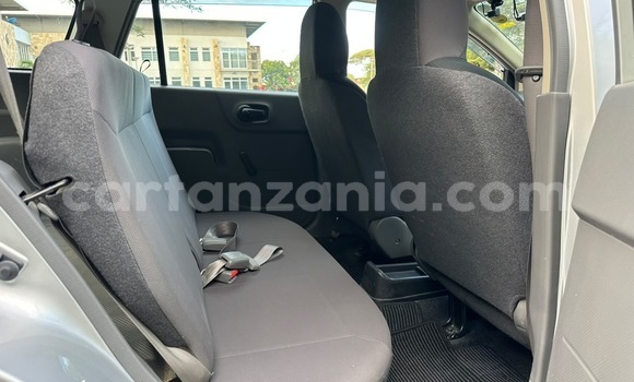Buy Import Nissan AD Silver Car in Dar es Salaam in Dar es Salaam Buy Import Nissan AD Silver Car in Dar es Salaam in Dar es Salaam
