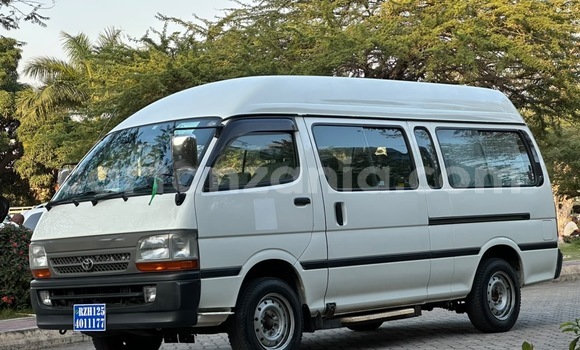 Buy Import Toyota Hiace White Car in Dar es Salaam in Dar es Salaam Buy Import Toyota Hiace White Car in Dar es Salaam in Dar es Salaam