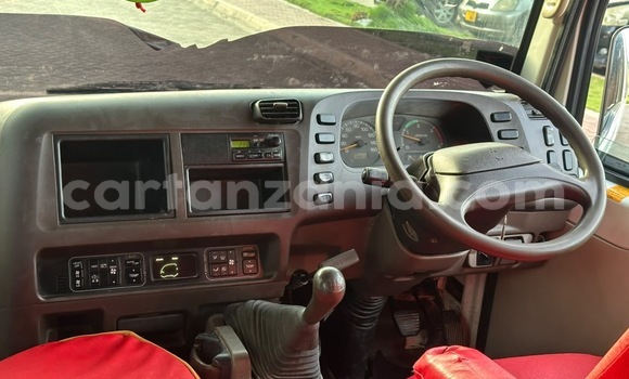 Buy Used Mitsubishi Rossa Other Truck in Dar es Salaam in Dar es Salaam Buy Used Mitsubishi Rossa Other Truck in Dar es Salaam in Dar es Salaam