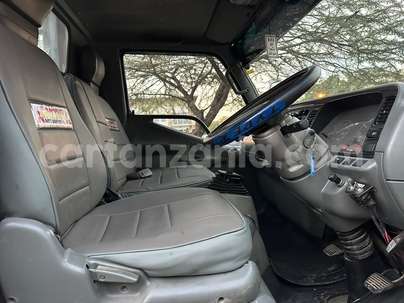 Big with watermark mitsubishi fuso fighter dar es salaam dar es salaam 34476
