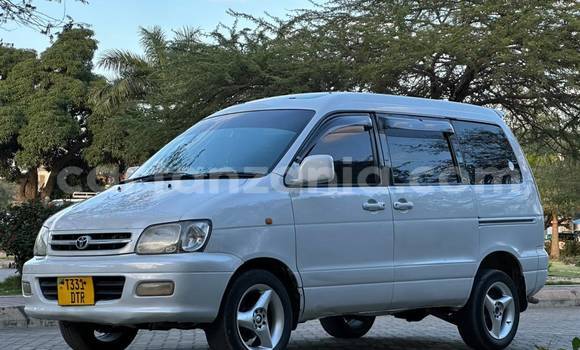 Buy Used Toyota Noah Other Car in Dar es Salaam in Dar es Salaam Buy Used Toyota Noah Other Car in Dar es Salaam in Dar es Salaam