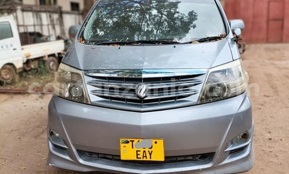 Buy Used Toyota Alphard Silver Car in Dar es Salaam in Dar es Salaam