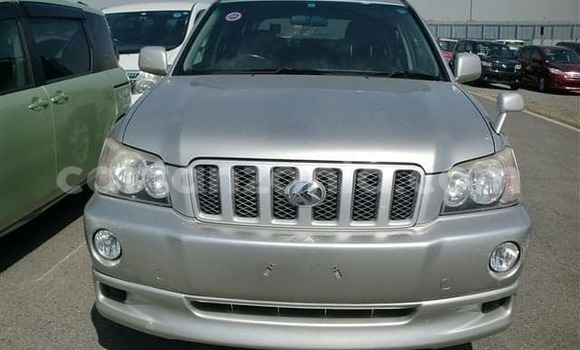 Buy Used Toyota Kluger Silver Car in Dar es Salaam in Dar es Salaam Buy Used Toyota Kluger Silver Car in Dar es Salaam in Dar es Salaam