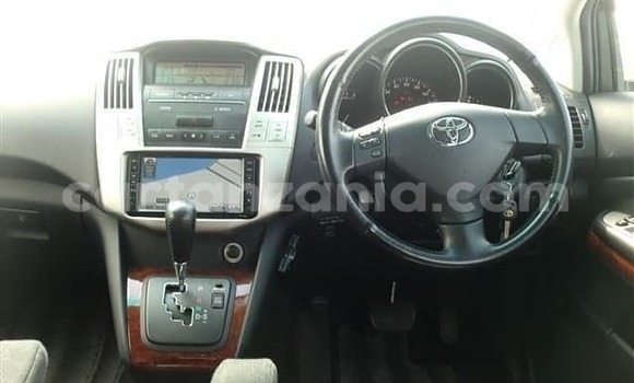 Buy Used Toyota Harrier Silver Car in Dar es Salaam in Dar es Salaam Buy Used Toyota Harrier Silver Car in Dar es Salaam in Dar es Salaam