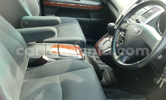 Buy Used Toyota Harrier Silver Car in Dar es Salaam in Dar es Salaam Buy Used Toyota Harrier Silver Car in Dar es Salaam in Dar es Salaam