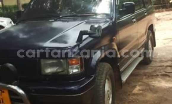 Buy Used Isuzu Bighorn Blue Car in Dar es Salaam in Dar es Salaam Buy Used Isuzu Bighorn Blue Car in Dar es Salaam in Dar es Salaam