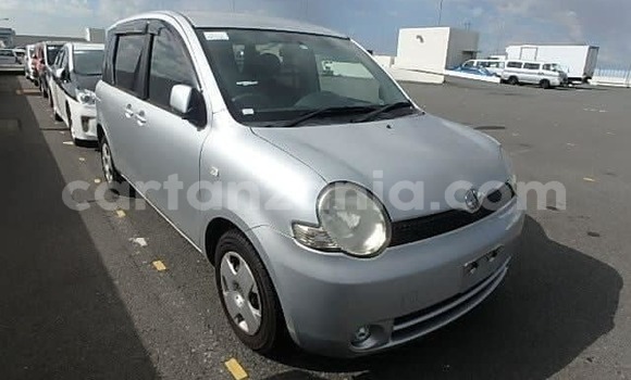 Buy Used Toyota Sienta Silver Car in Dar es Salaam in Dar es Salaam Buy Used Toyota Sienta Silver Car in Dar es Salaam in Dar es Salaam