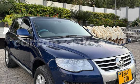 Buy Used Volkswagen Touareg Blue Car in Dar es Salaam in Dar es Salaam